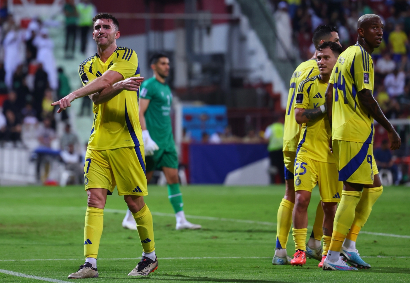 亚冠比赛势均力敌，球队备战备战